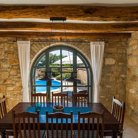 Villa Musalez Villa *